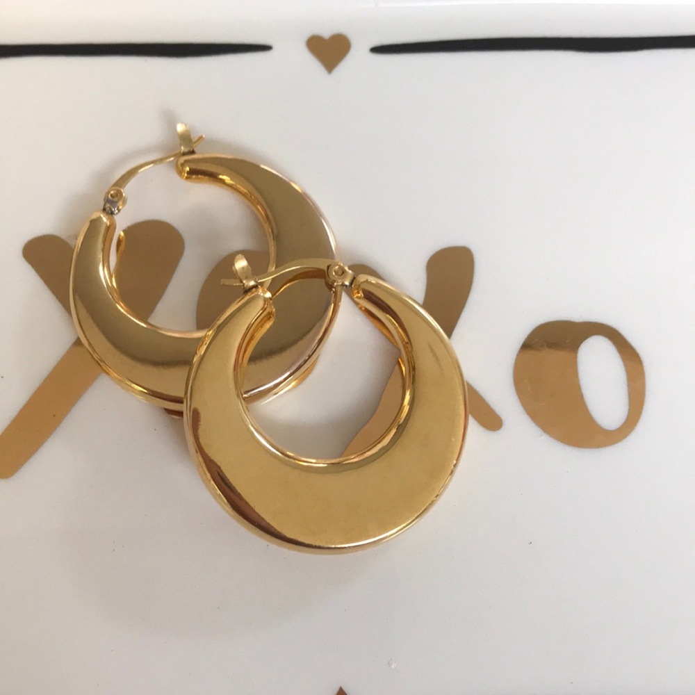 3 separate sets of earring.